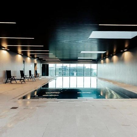 Modern 2BR Apartment with Pool & City Views Λουξεμβούργο Εξωτερικό φωτογραφία